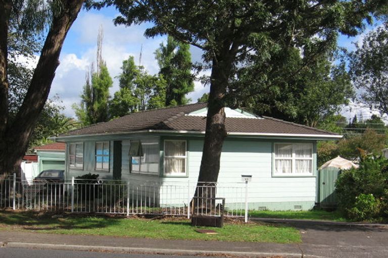 Photo of property in 53 Captain Scott Road, Glen Eden, Auckland, 0602