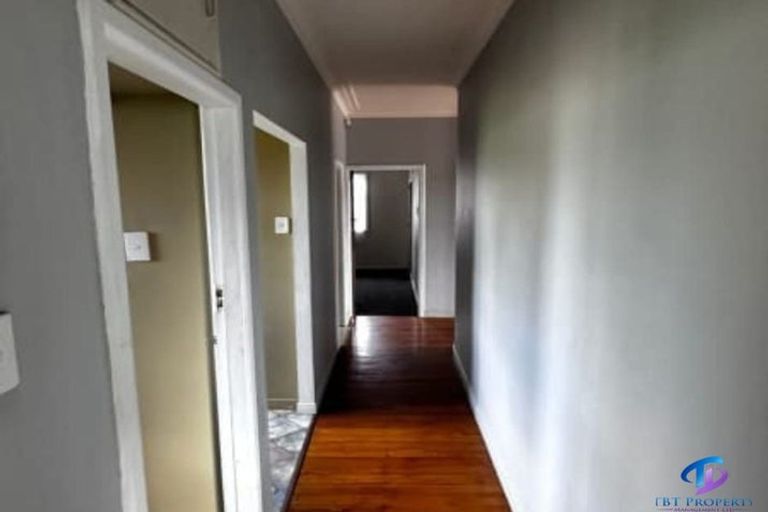 Photo of property in 108 Browns Road, Manurewa, Auckland, 2102