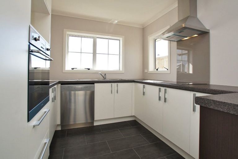 Photo of property in 12 Queens Park Crescent, Frankton, Hamilton, 3204