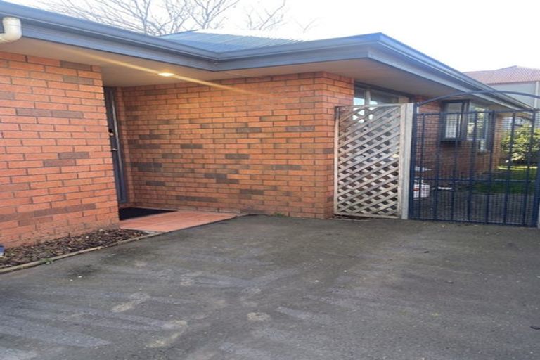 Photo of property in 61 Parade Court, Addington, Christchurch, 8024