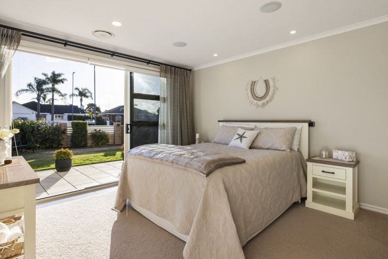 Photo of property in 1 Sanctuary Key, Papamoa Beach, Papamoa, 3118
