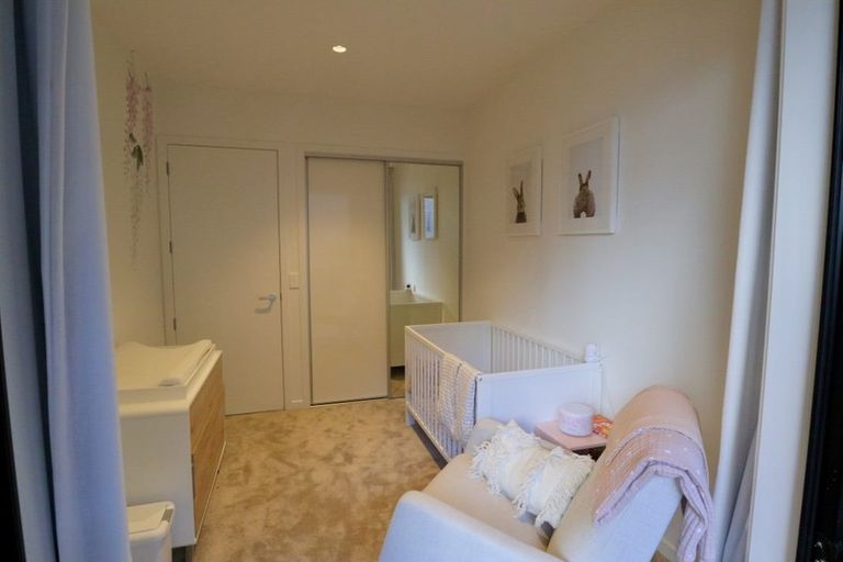 Photo of property in 16 Catalina Drive, Hobsonville, Auckland, 0616