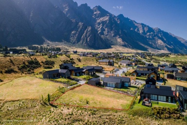 Photo of property in 3 Wanderer Lane, Jacks Point, Queenstown, 9371