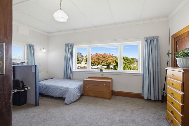 Photo of property in 61 Barraud Street, Dannevirke, 4930