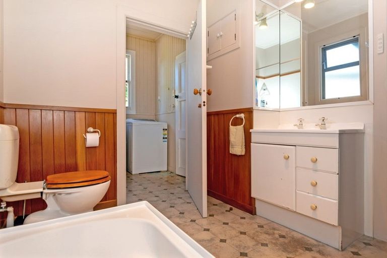 Photo of property in 59 Graham Road, Inner Kaiti, Gisborne, 4010