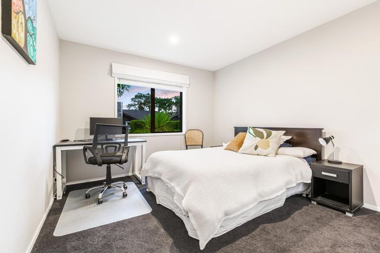 Photo of property in 3 Nikau Way, Riverhead, 0820