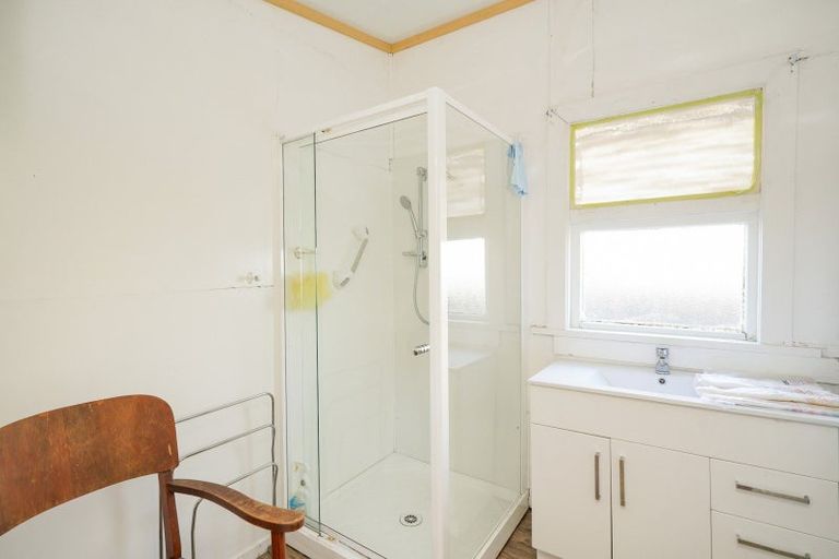 Photo of property in 65 Centre Street, Strathern, Invercargill, 9812