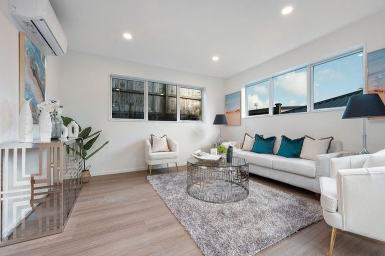 Photo of property in 6b Kaimai Avenue, Massey, 0614