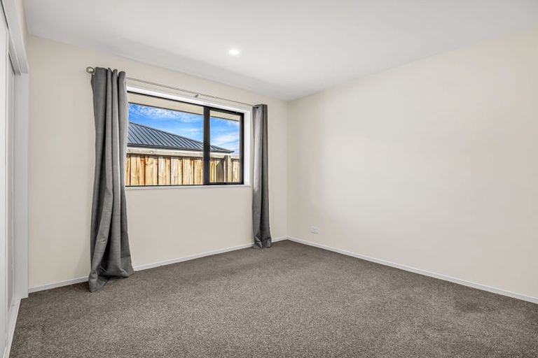 Photo of property in 18 Nathaniel Archer Street, Woodend, 7610
