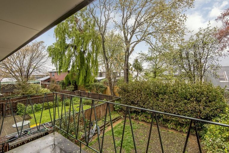 Photo of property in 6/78 Holly Road, St Albans, Christchurch, 8014