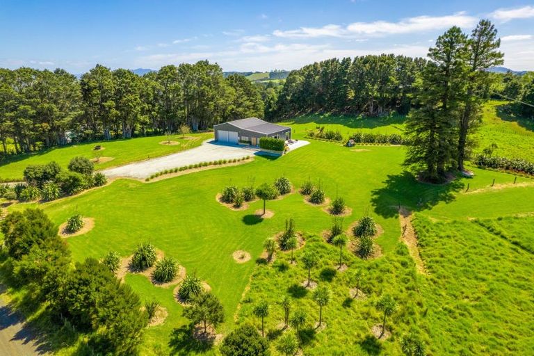 Photo of property in 373 Gumtown Road, Te Kamo, Kamo, 0185