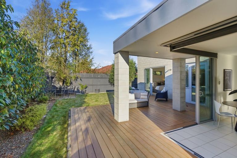 Photo of property in 4 Crombie Green, Northwood, Christchurch, 8051
