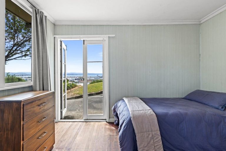 Photo of property in 8 Goldsmith Road, Hospital Hill, Napier, 4110