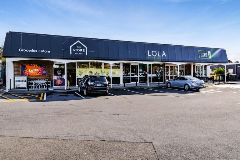 Photo of property in 250 Tukapa Street, Westown, New Plymouth, 4310