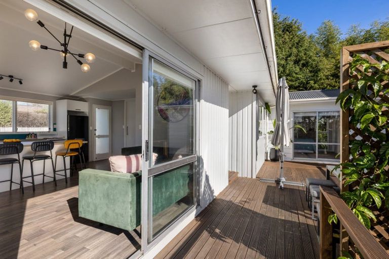 Photo of property in 10 Awanui Place, Welcome Bay, Tauranga, 3112