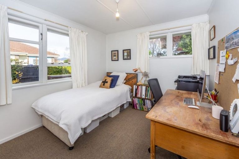 Photo of property in 12 Redgrave Street, Hoon Hay, Christchurch, 8025