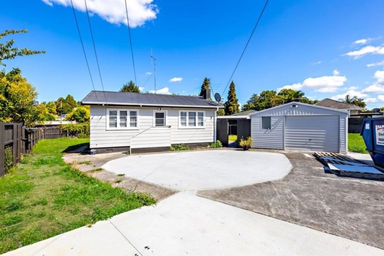 Photo of property in 51 Weymouth Road, Manurewa, Auckland, 2102