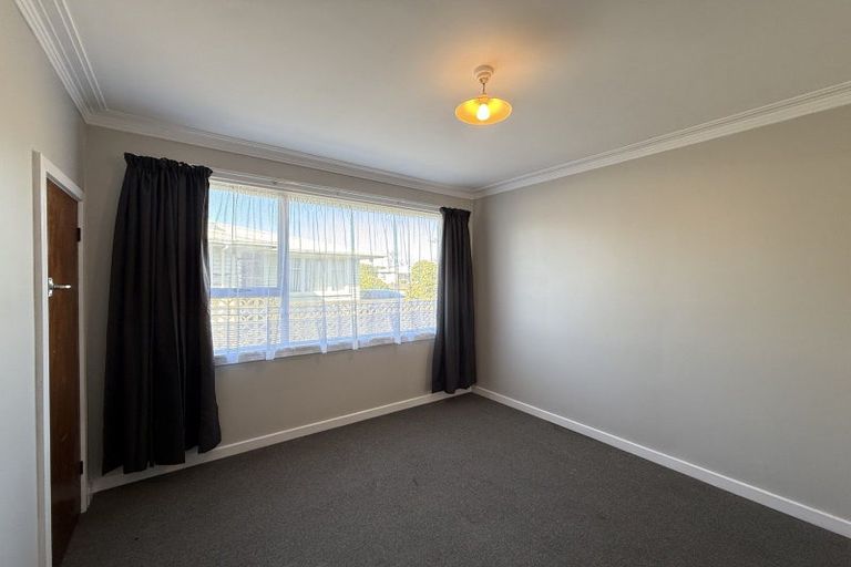 Photo of property in 25 Battiscombe Terrace, Waitara, 4320