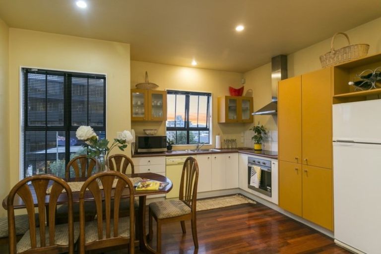 Photo of property in 12/358u The Terrace, Te Aro, Wellington, 6011
