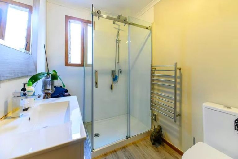 Photo of property in 449 Pine Valley Road, Dairy Flat, Silverdale, 0992