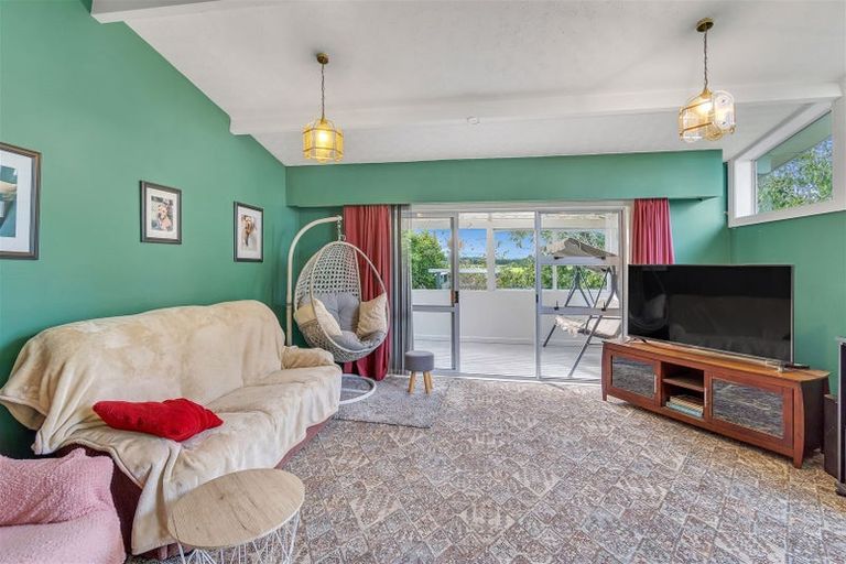 Photo of property in 18 Banks Street, Templeton, Christchurch, 8042