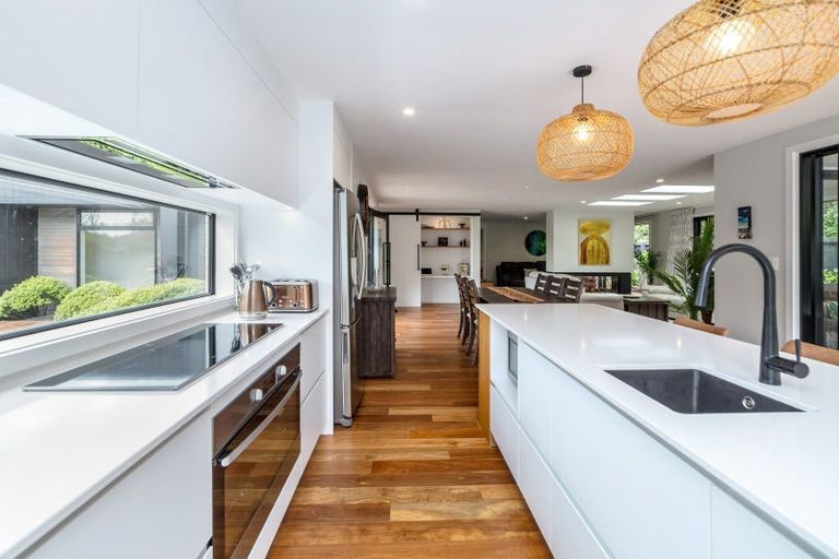 Photo of property in 30 Mcmaster Street, Greytown, 5712