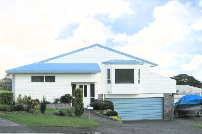 Photo of property in 11 Vista Motu, Red Beach, 0932