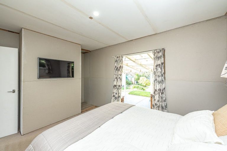 Photo of property in 12 Manuka Street, Castlecliff, Whanganui, 4501