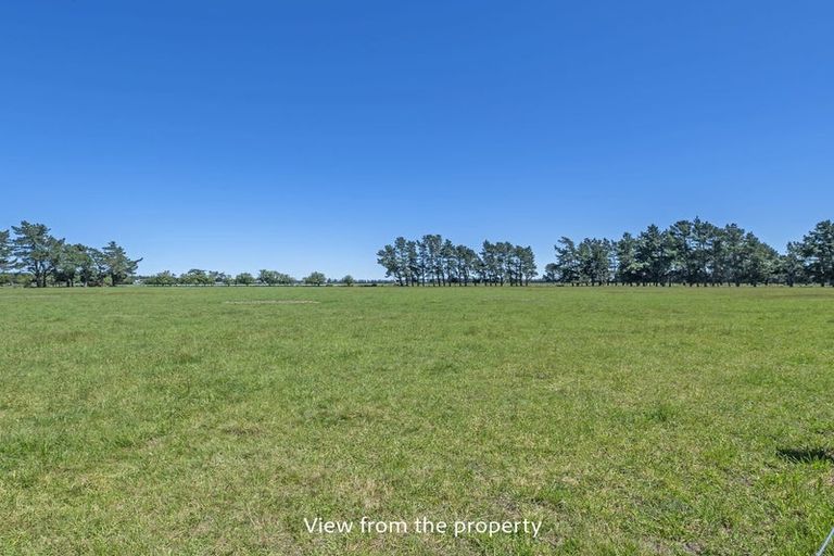 Photo of property in 13 Huntaway Lane, Dunsandel, 7682