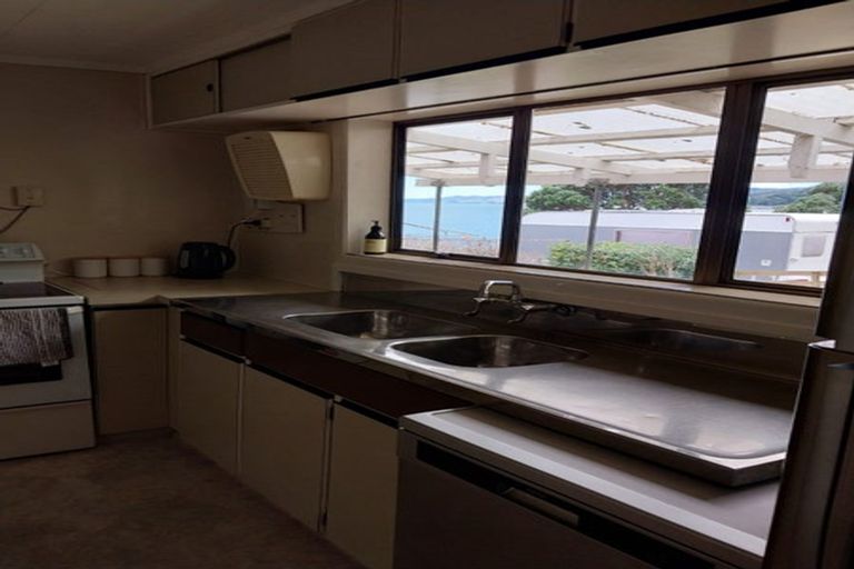 Photo of property in 310 Thames Coast Sh25 Road, Thornton Bay, Thames, 3575