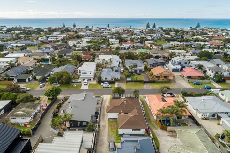 Photo of property in 60a Campbell Road, Mount Maunganui, 3116