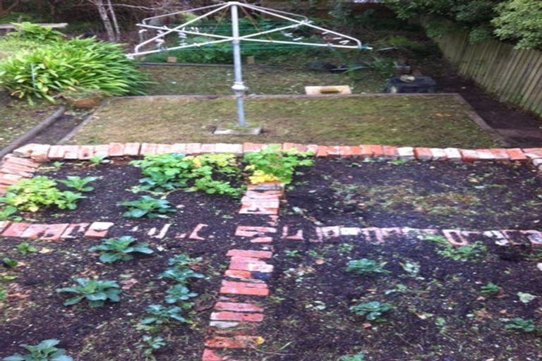 Photo of property in 32 Mckinley Crescent, Brooklyn, Wellington, 6021