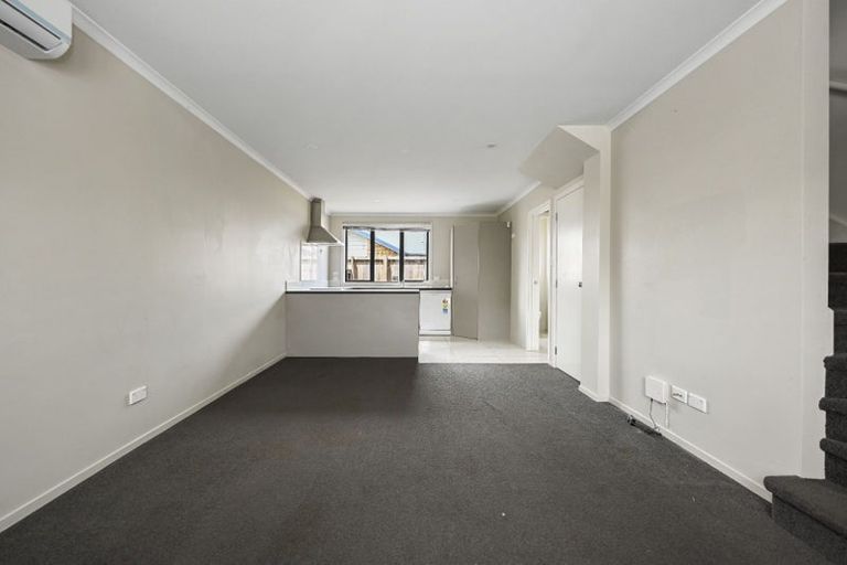 Photo of property in 202 Old Farm Road, Hamilton East, Hamilton, 3216
