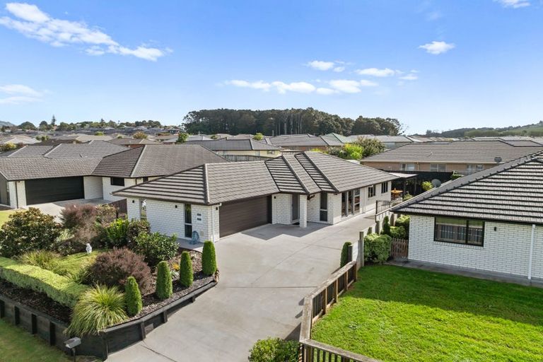 Photo of property in 19 Lake Drive, Tikipunga, Whangarei, 0112