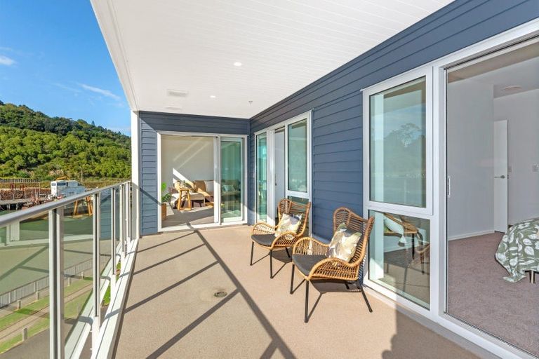 Photo of property in Marina View Apartments, 305/4 Reads Quay, Gisborne, 4010