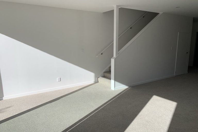 Photo of property in 43 Rua Kai Way, Brooklyn, Wellington, 6021