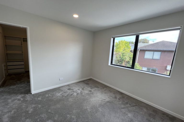 Photo of property in 4a Tudor Place, Mairangi Bay, Auckland, 0630