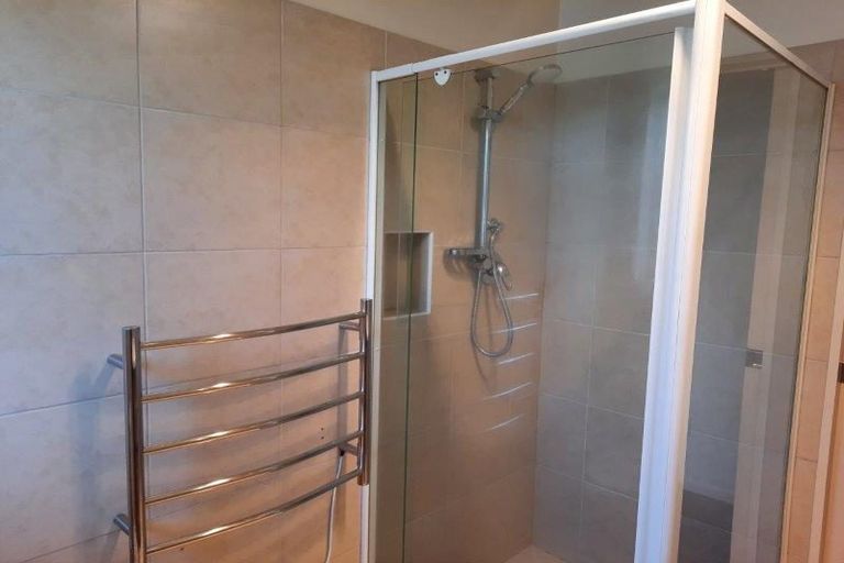 Photo of property in 65 Cleveland Street, Edgeware, Christchurch, 8013