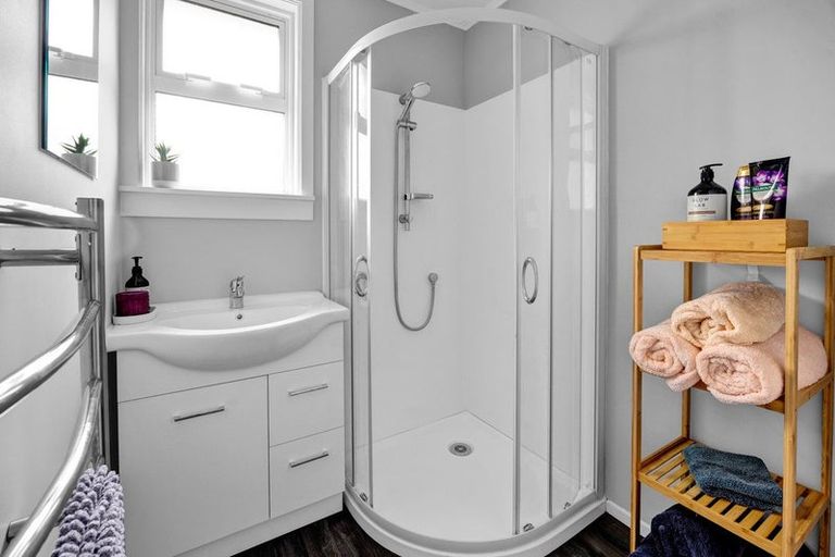 Photo of property in 14 Murray Avenue, Hawera, 4610