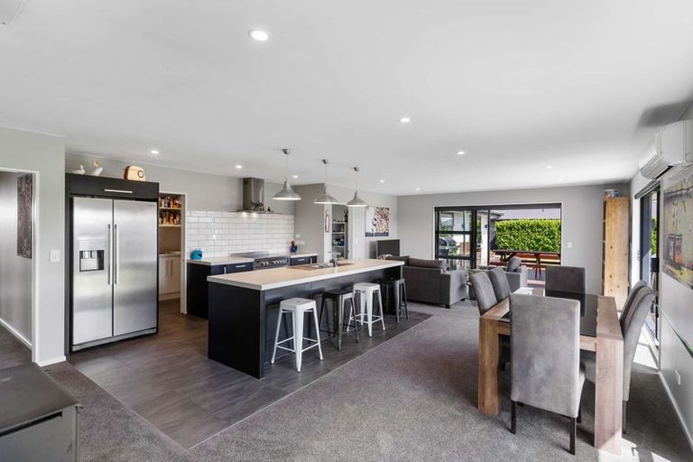 Photo of property in 33 Navy Loop, Rolleston, 7614