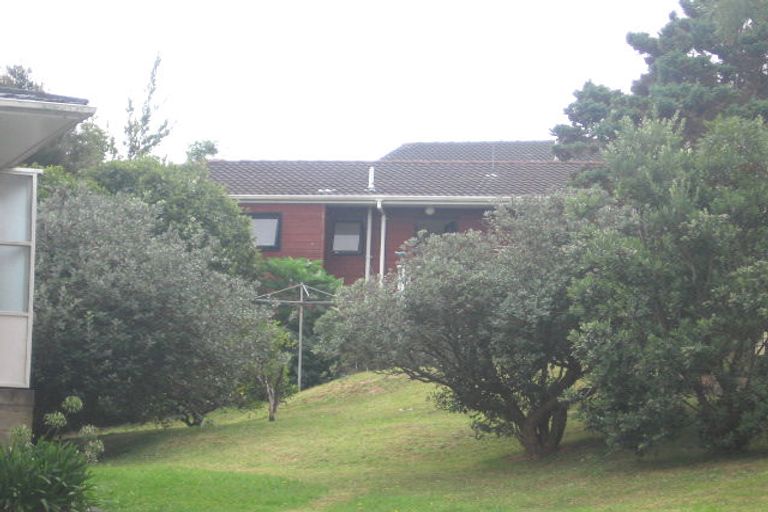 Photo of property in 1/47 Peach Road, Glenfield, Auckland, 0629