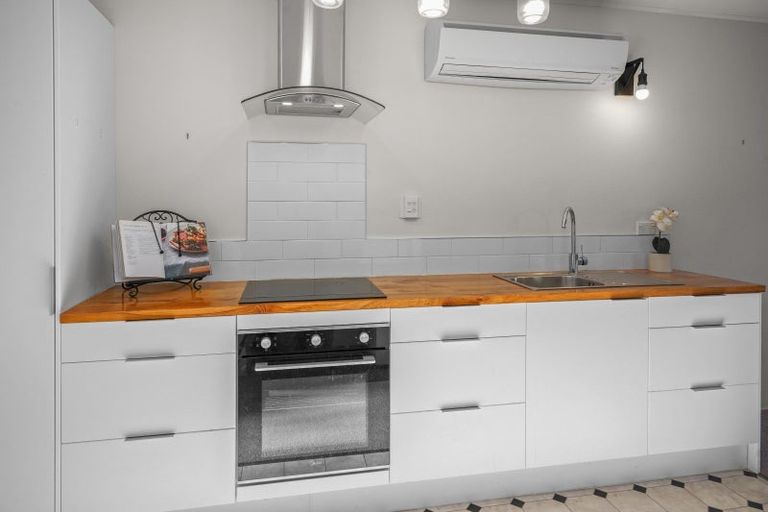 Photo of property in 8 Chalet Crescent, Hanmer Springs, 7334