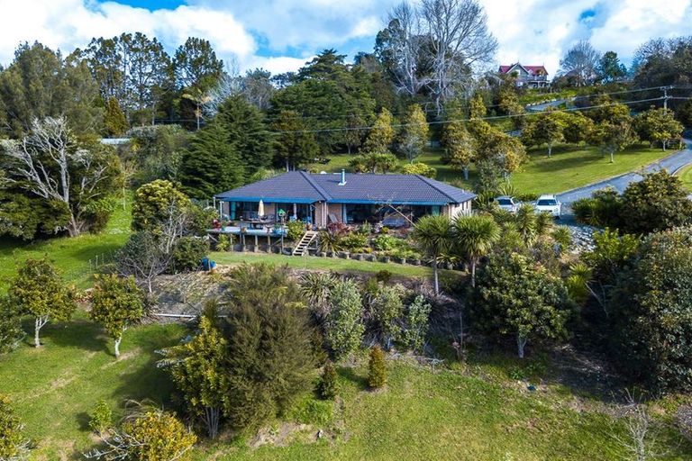 Photo of property in 21 Hepburn Creek Road, Warkworth, 0981