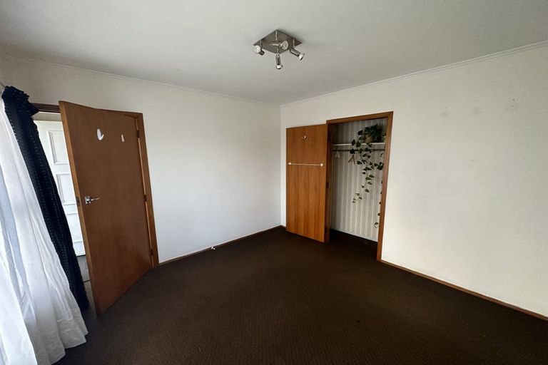 Photo of property in 663 Te Atatu Road, Te Atatu Peninsula, Auckland, 0610