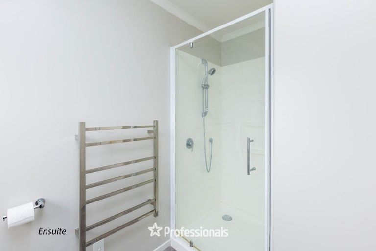 Photo of property in 30 Hildreth Street, Trentham, Upper Hutt, 5018