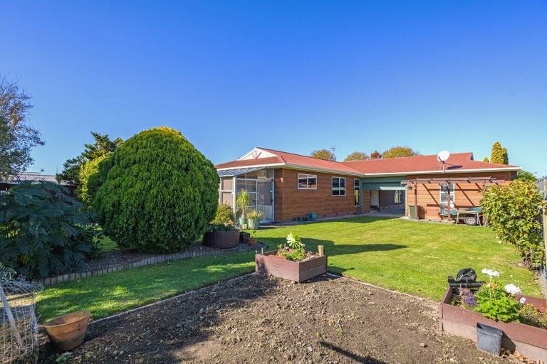 Photo of property in 78 John F Kennedy Drive, Milson, Palmerston North, 4414