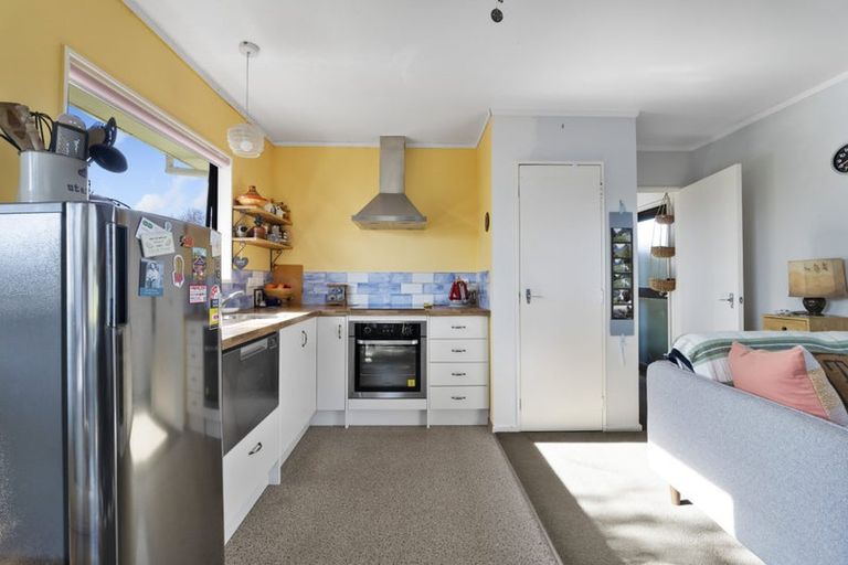 Photo of property in 1/7 Rawhiti Street, Vogeltown, New Plymouth, 4310
