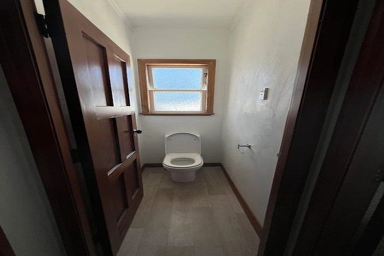 Photo of property in 75a Massey Street, Frankton, Hamilton, 3204