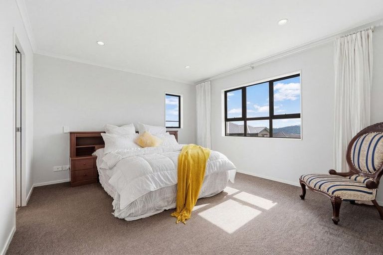 Photo of property in 30 Mackay Drive, Greenhithe, Auckland, 0632