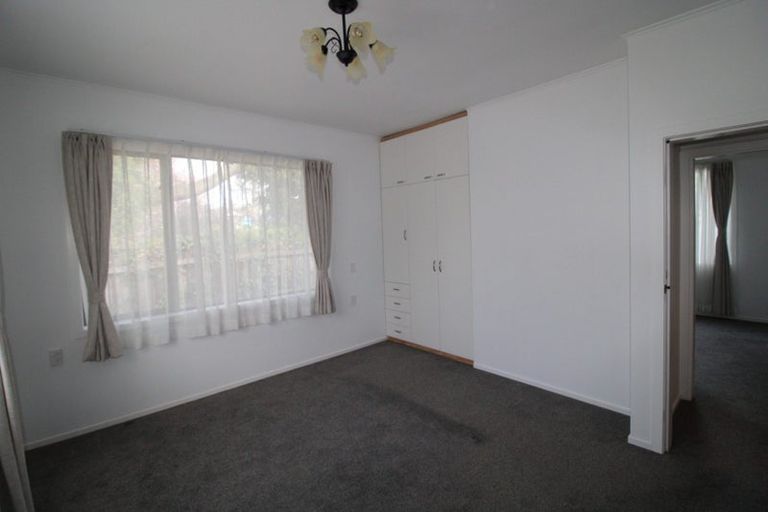 Photo of property in 9a Piko Crescent, Riccarton, Christchurch, 8041